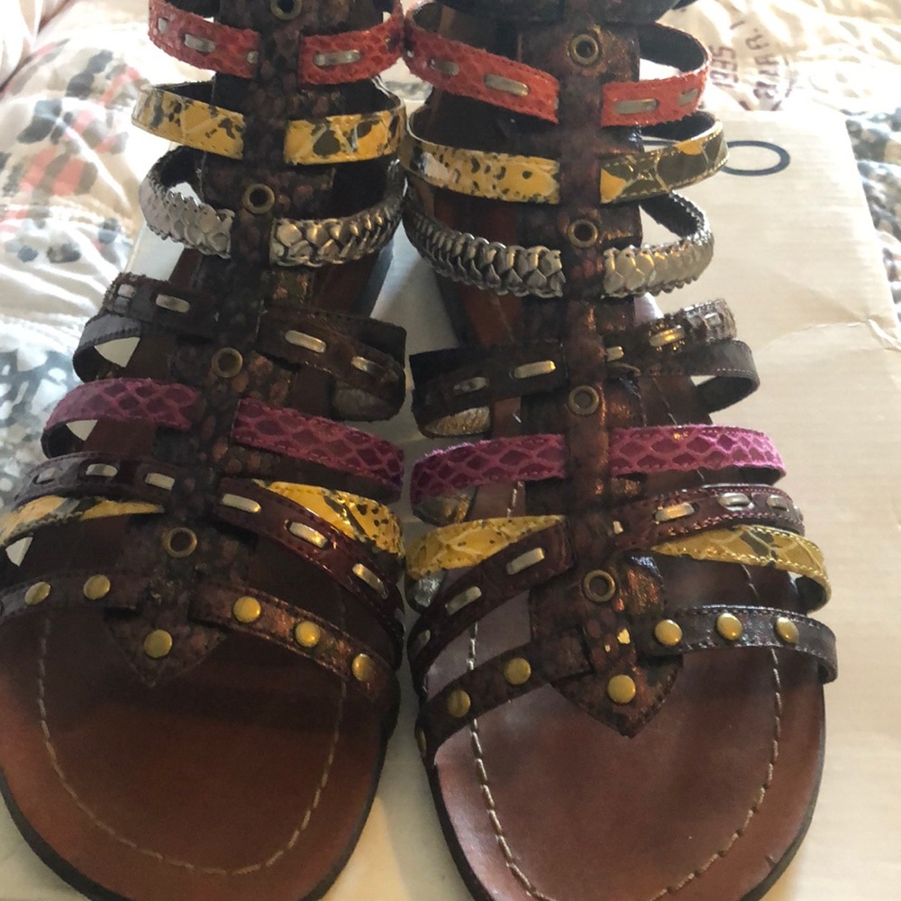 Aldo sandals multi color flats size 39